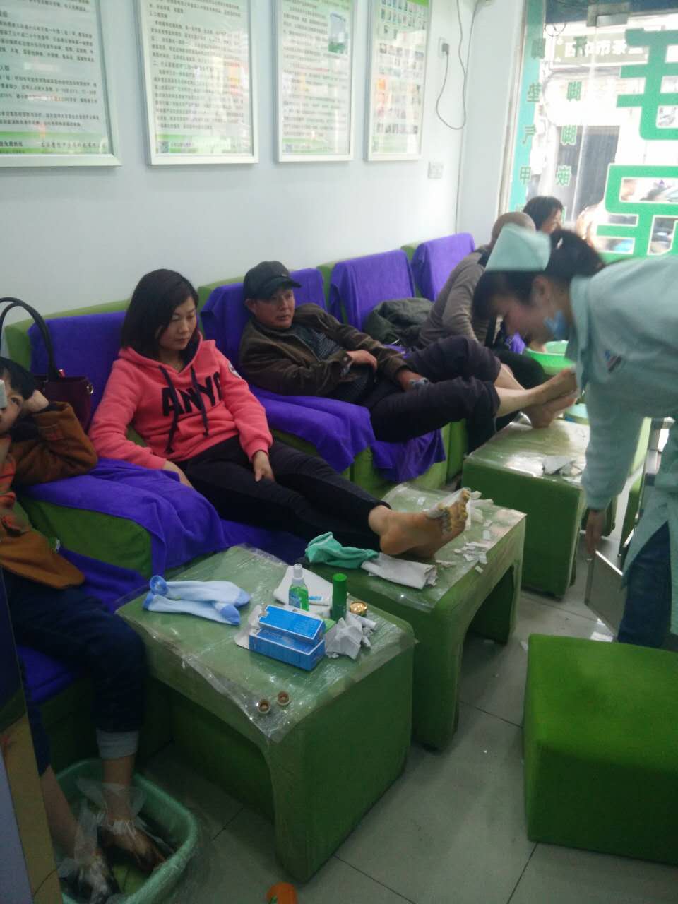 馨靓甲让生活没有湿疹烦恼