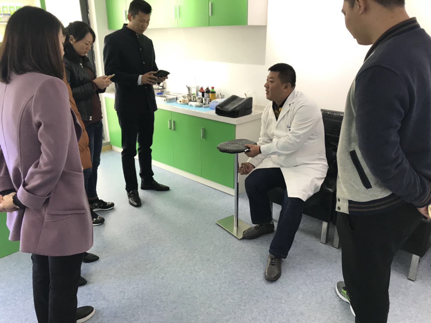 灰指甲的发病原因有哪些?