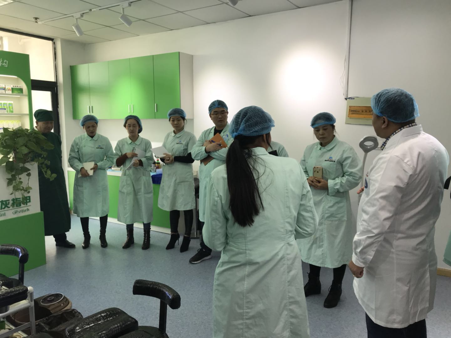 灰指甲加盟&nbsp;馨靓甲创造灰指甲行业的神话