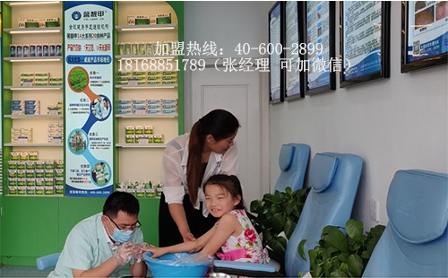  开灰指甲连锁店怎么找货源 馨靓甲产品多样